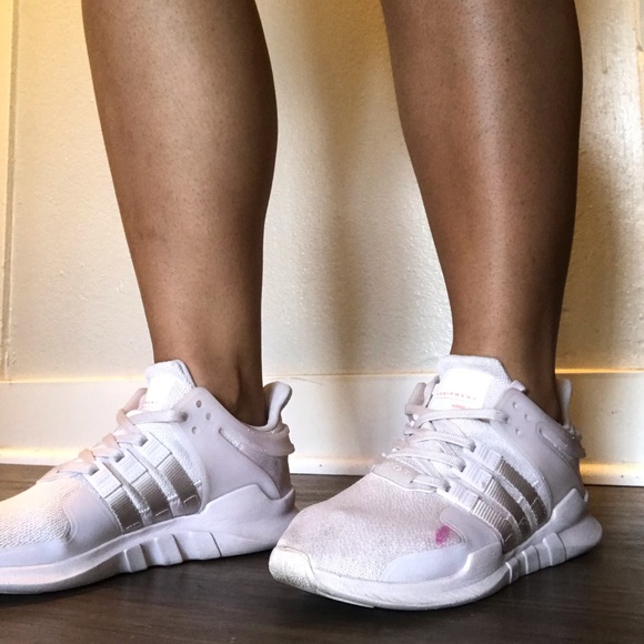 light purple adidas shoes